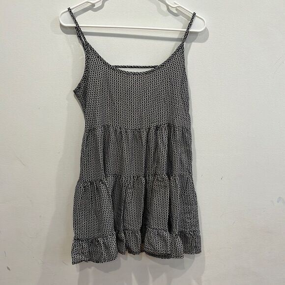 Brandy Melville Tops - Brandy Melville Women's One Size Black Floral Ruffle Tiered Tunic Tank Shirt